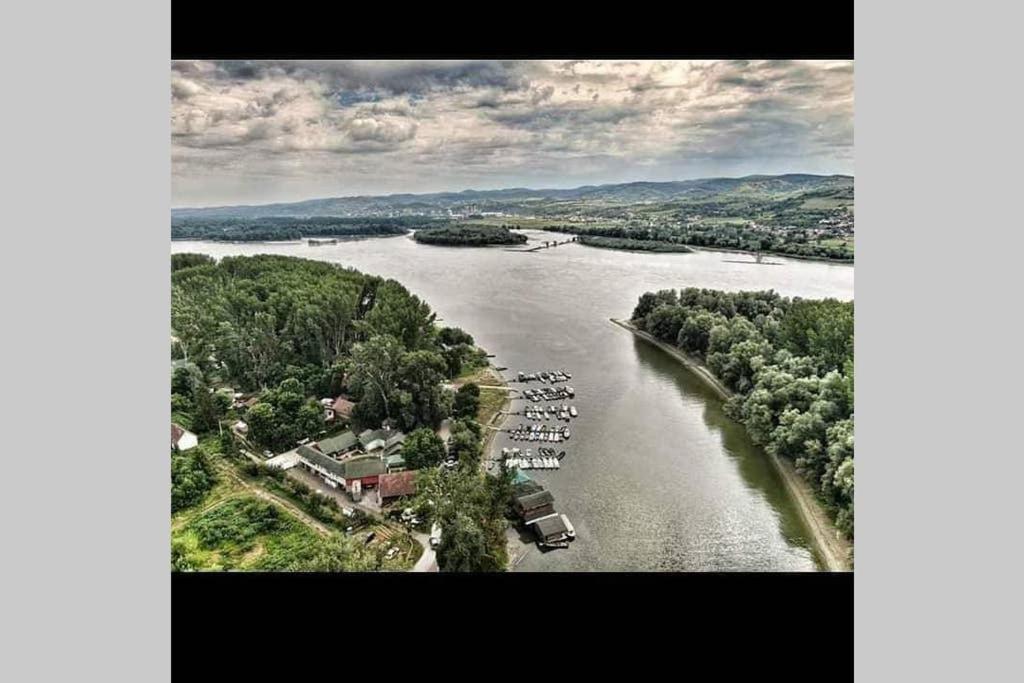 Danube Fairy Βίλα Futog Εξωτερικό φωτογραφία